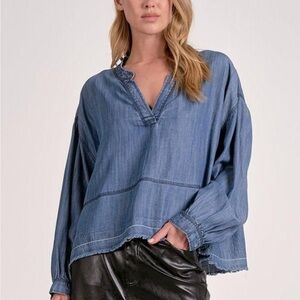 Elan Washed Blue V-Neck Peasant Top